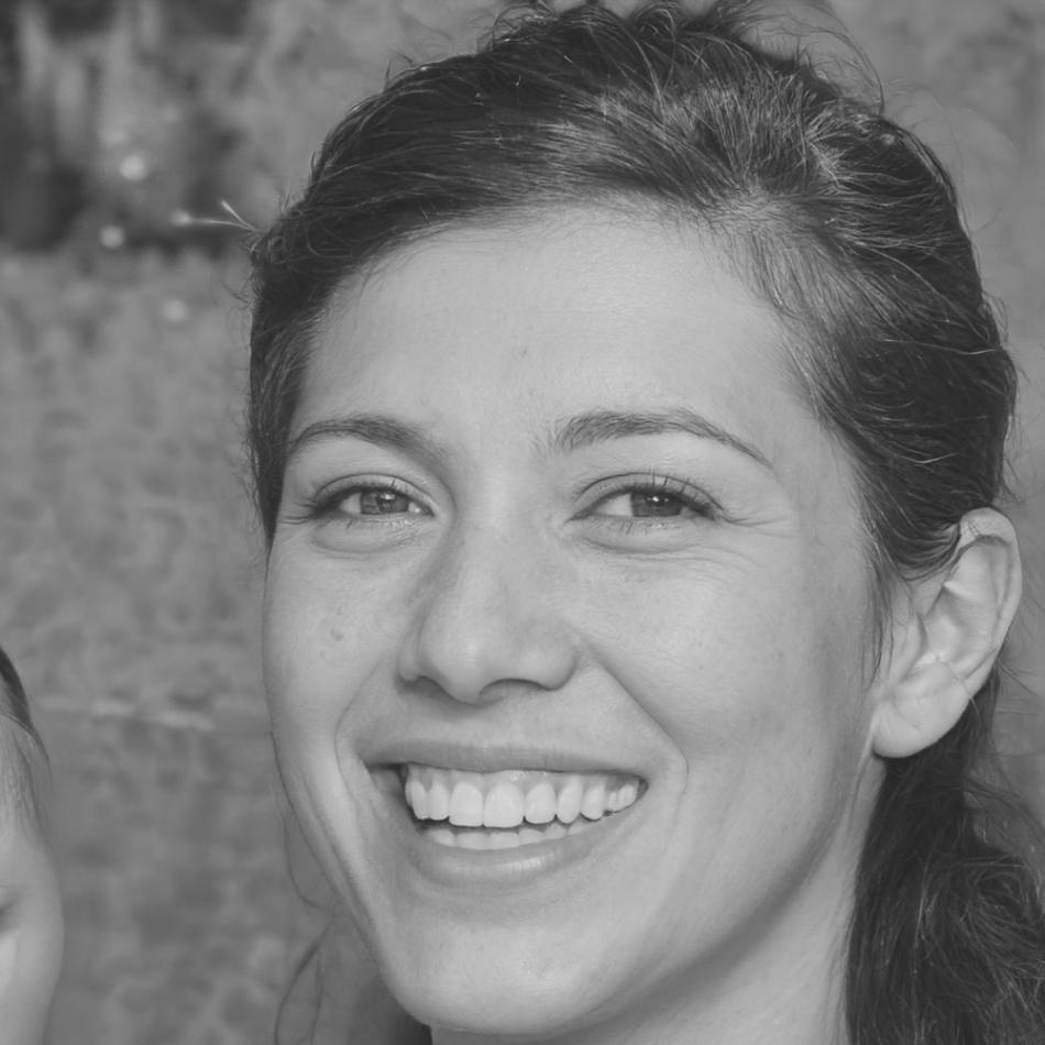 Ramona Thibeault portrait